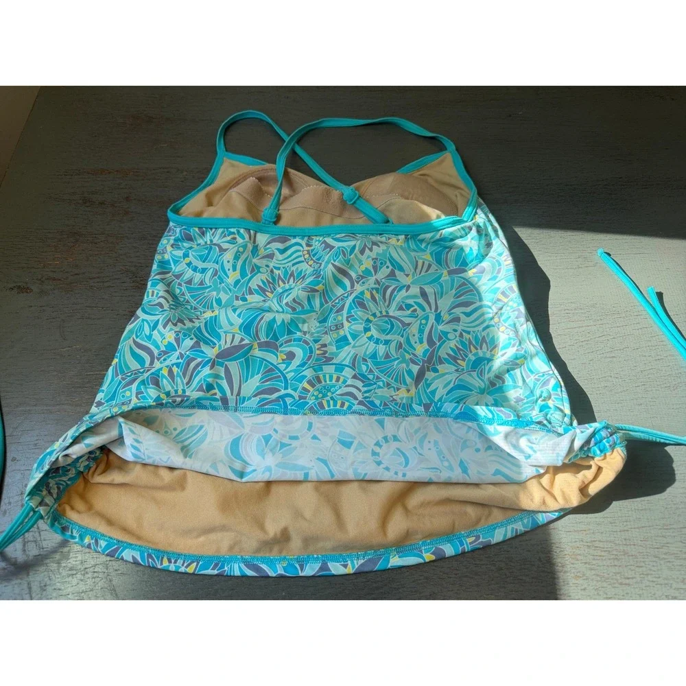 LL Bean Blue Floral Tankini Swim Top Adjustable Straps UPF 50+ Size 10 287865